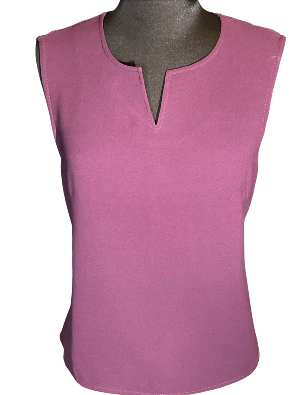 Doncaster Sleeveless Notch Neck Fitted Top Aubergine Purple Women's Size 12